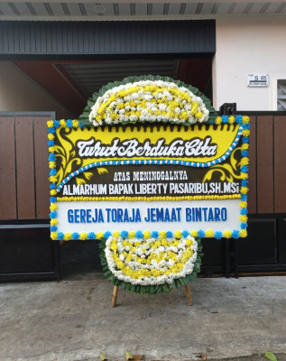 Papan Bunga Duka di Landak